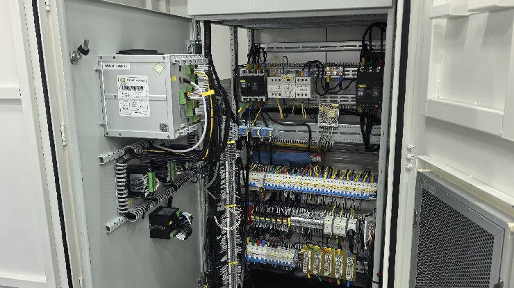 通電試驗臺 測試現場